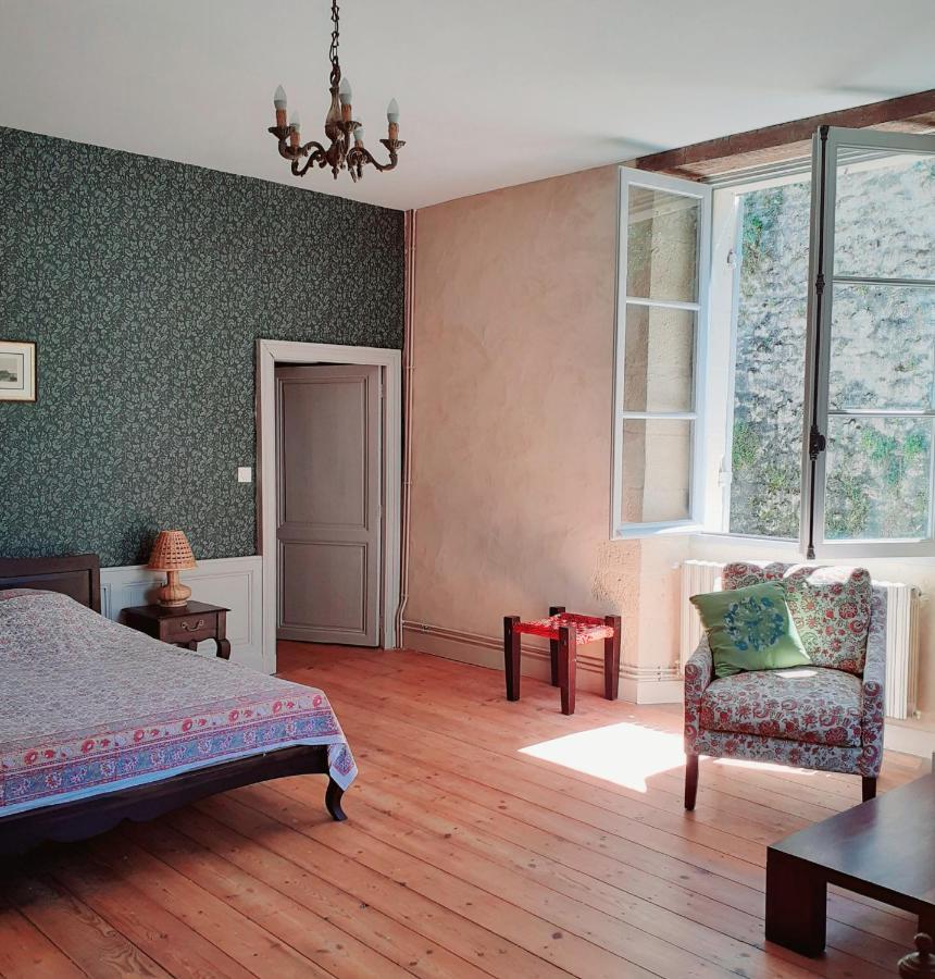 Logis Des Lugats, Gite De Charme Ла-Реоль Экстерьер фото